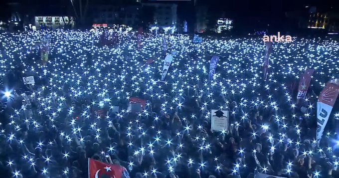 CHP'nin Beyazıt mitinginde İmamoğlu'nun mesajı okundu